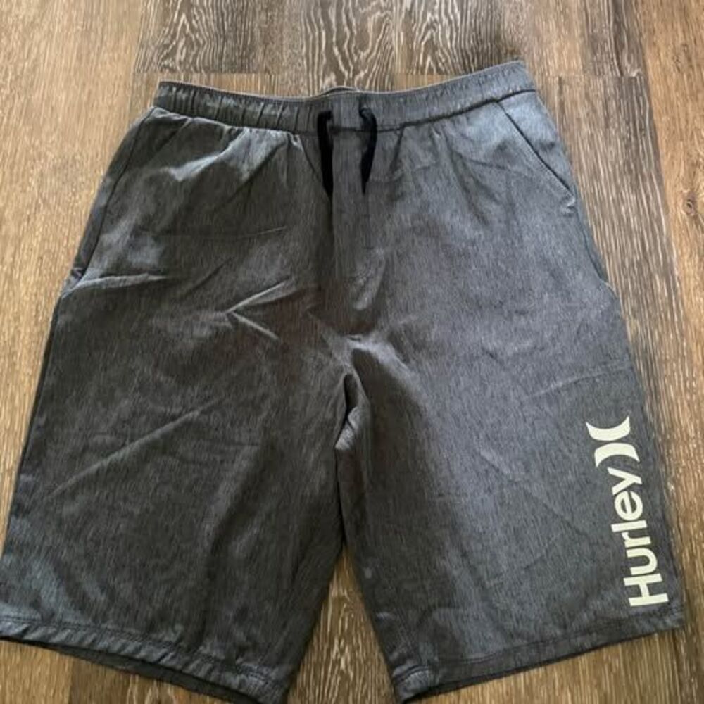 Hurley Shorts kids XXL